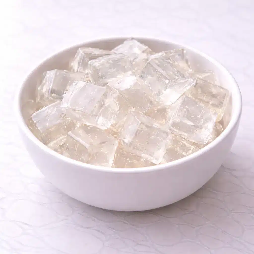 Ingredients for gelatin recipe for weight loss including unflavored gelatin and lemon